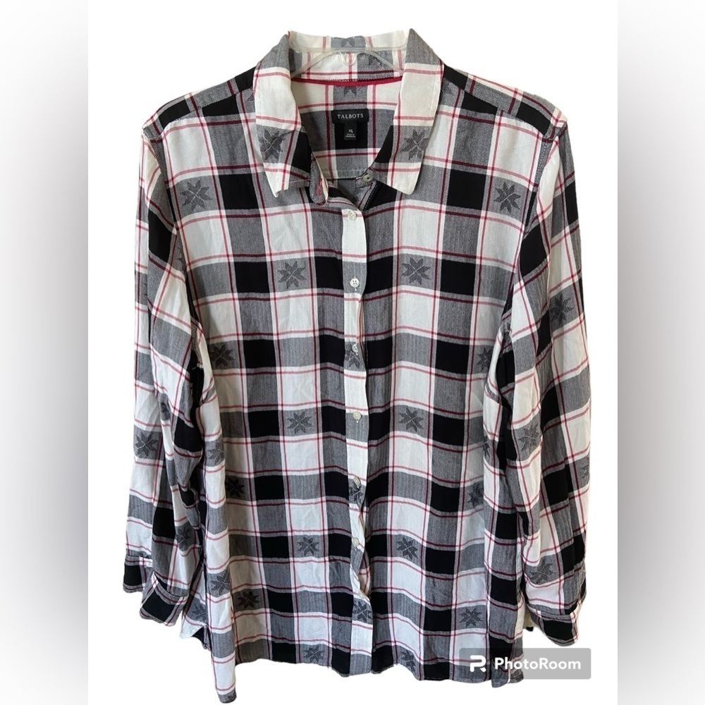 Talbots XL Snowflake Plaid button down shirt, black/white/red